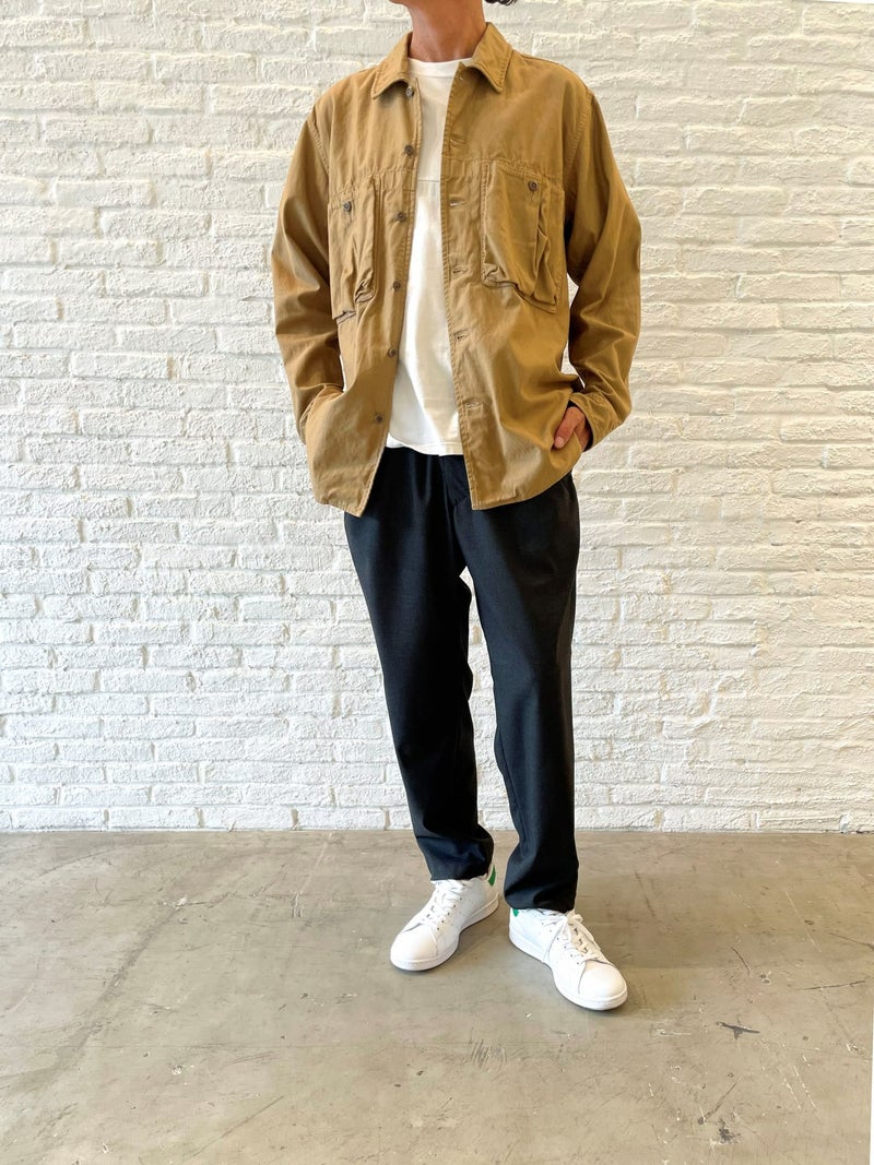 64 ベージュ