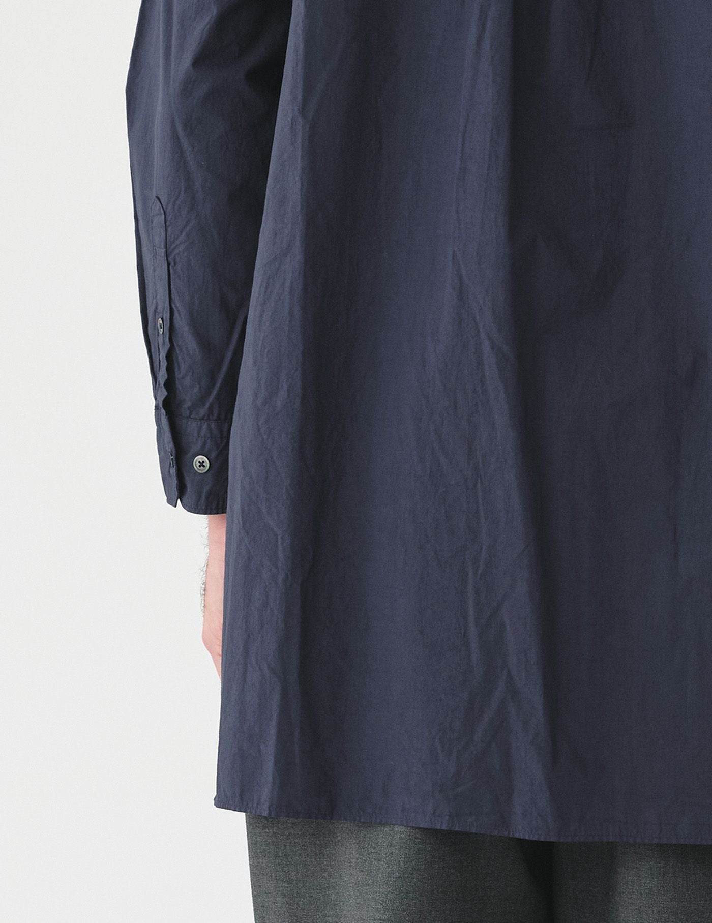 SALE】 オーガニックCOブロードショートポイントカラーロングシャツ