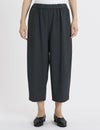 53 チャコール：モデル/36size 170cm