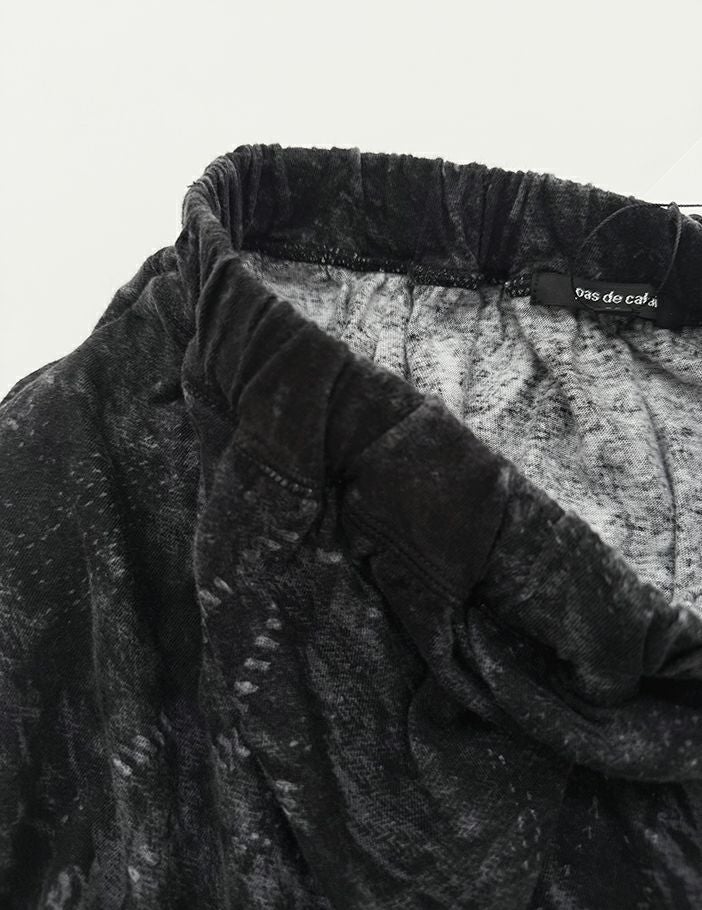 90 ブラック