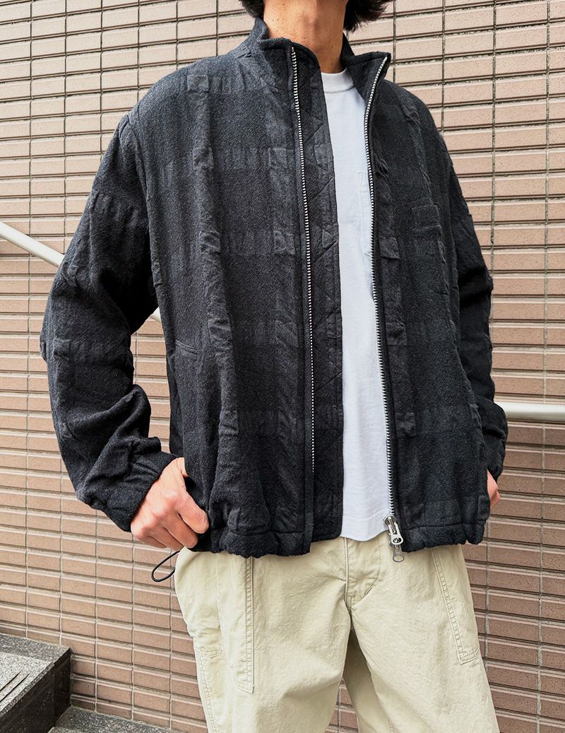53 チャコール　Msize：スタッフ178㎝