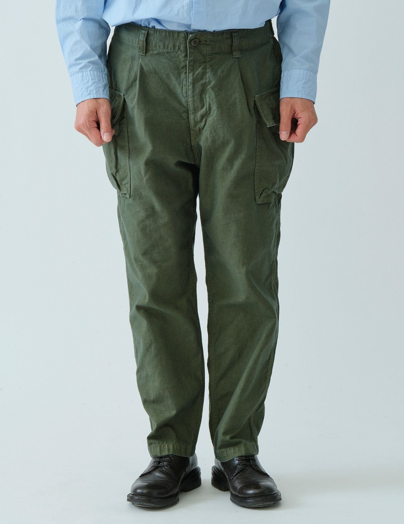 W POINT】【SALE】CO/LIバックサテンペグトップワンタックカーゴパンツ