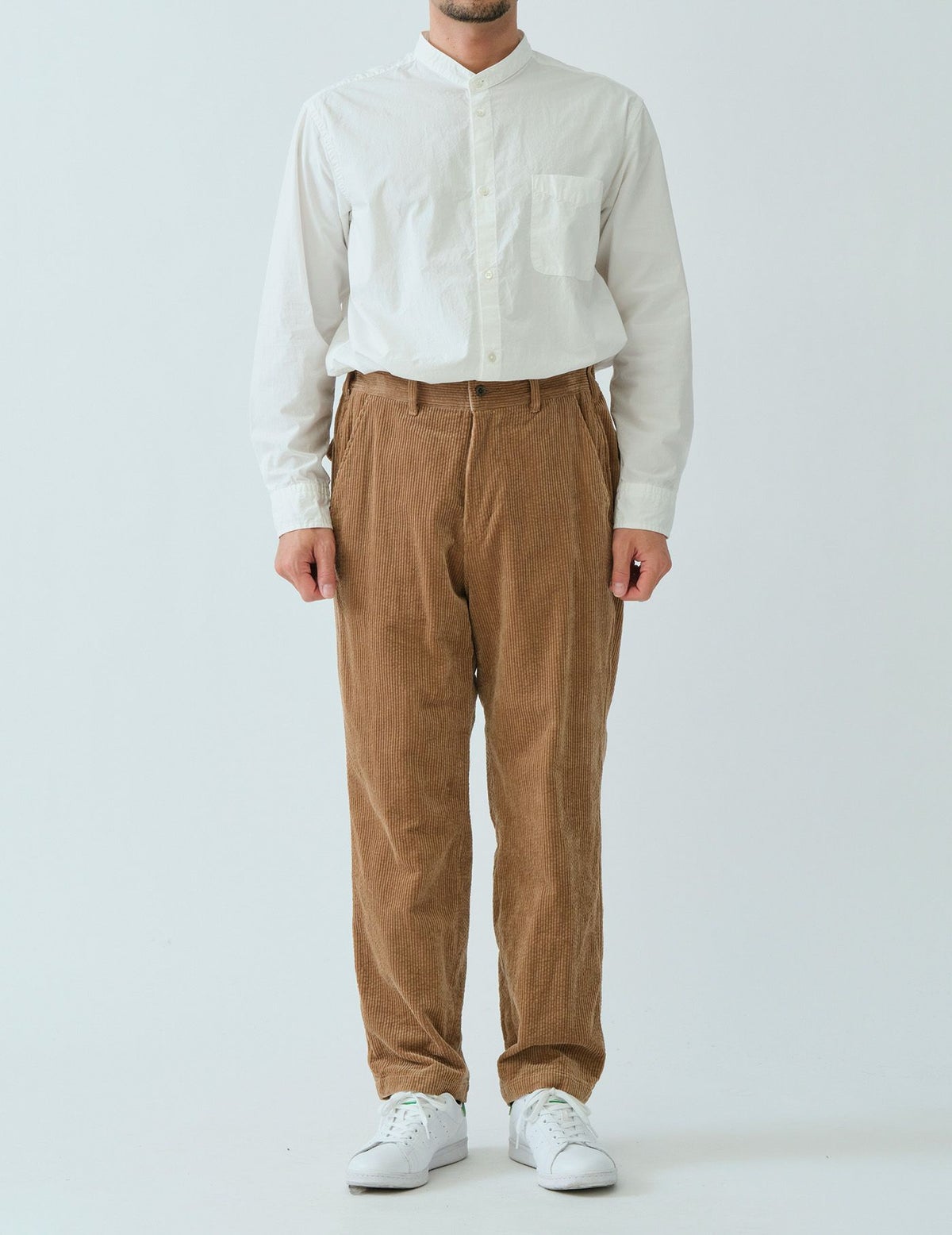 02 オフホワイト