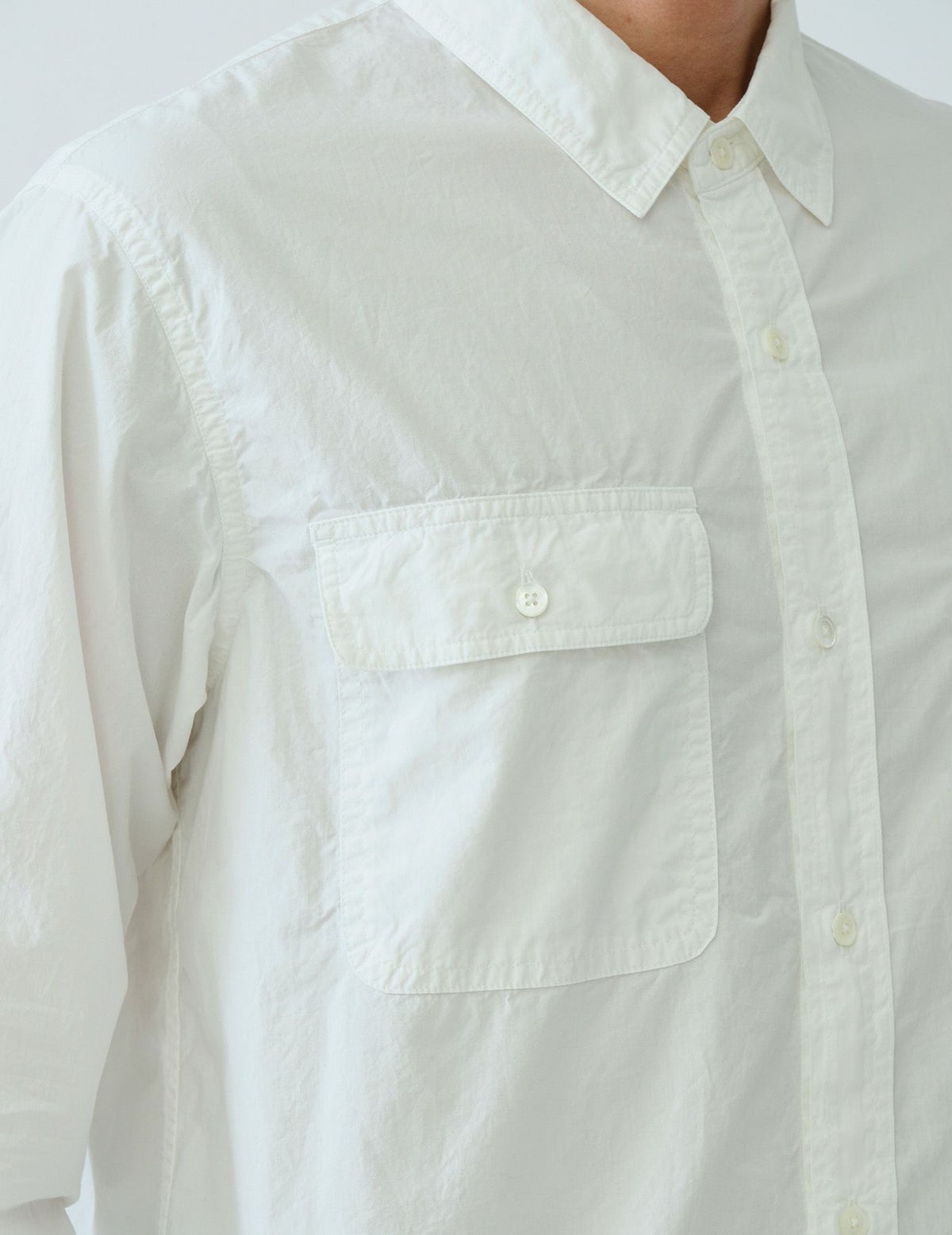 02 オフホワイト