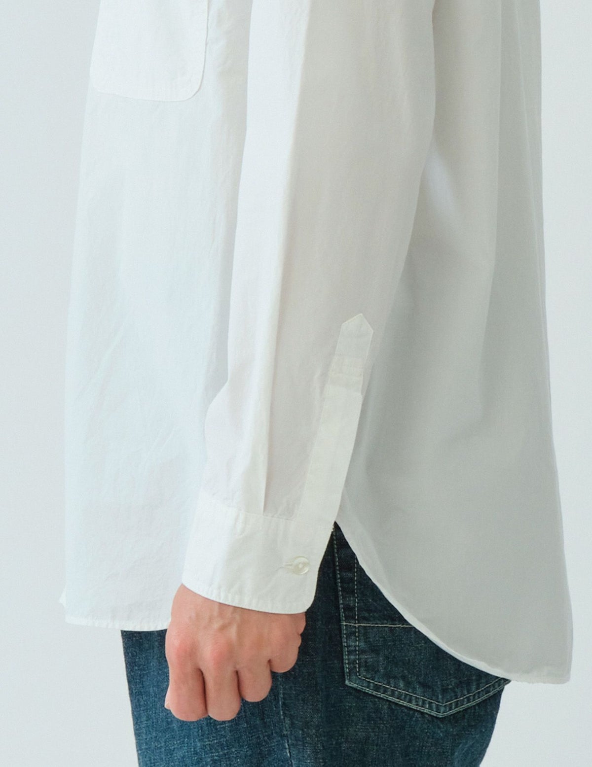 02 オフホワイト