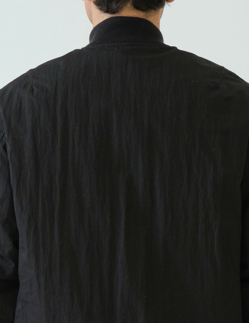 90 ブラック