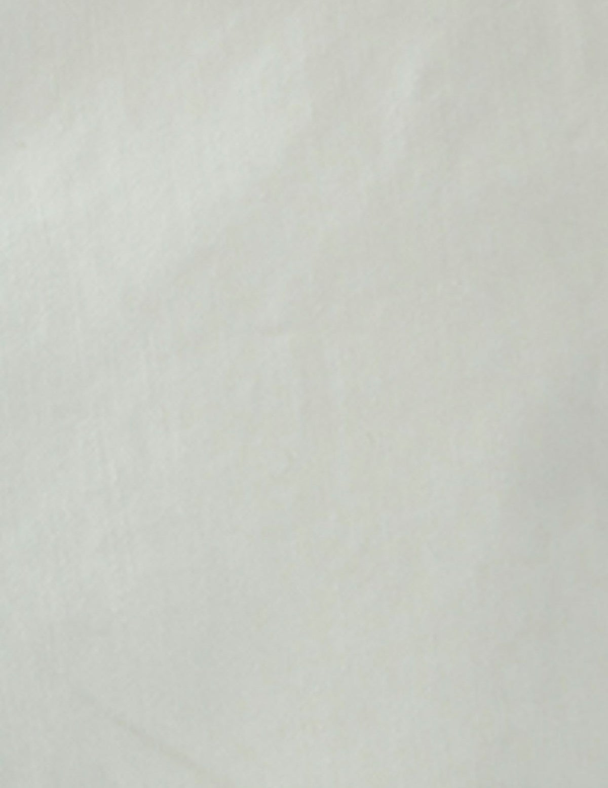 02 オフホワイト