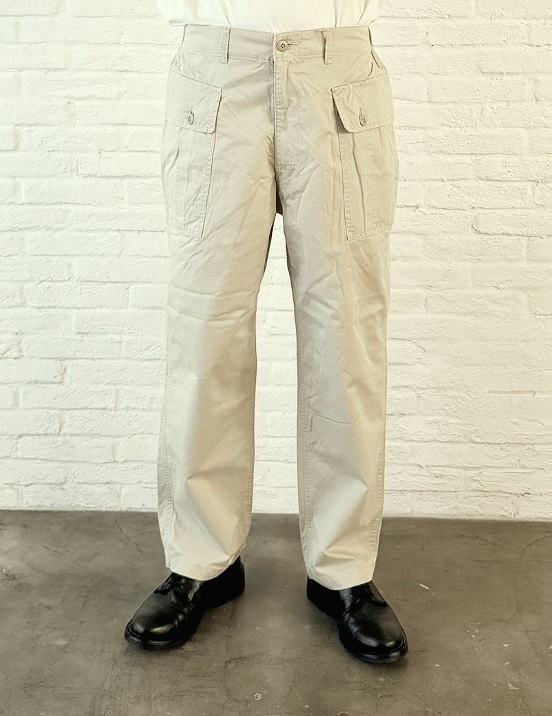 64 ベージュ　Ssize：スタッフ170㎝