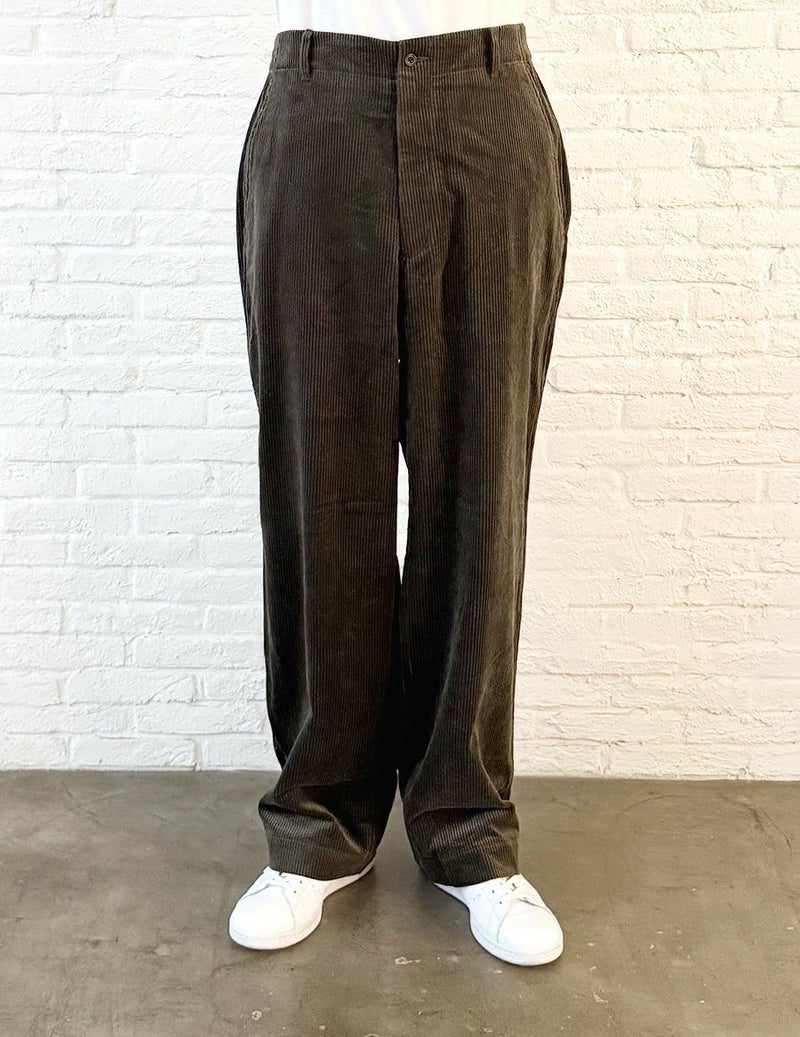 42 オリーブ　Lsize：スタッフ178㎝