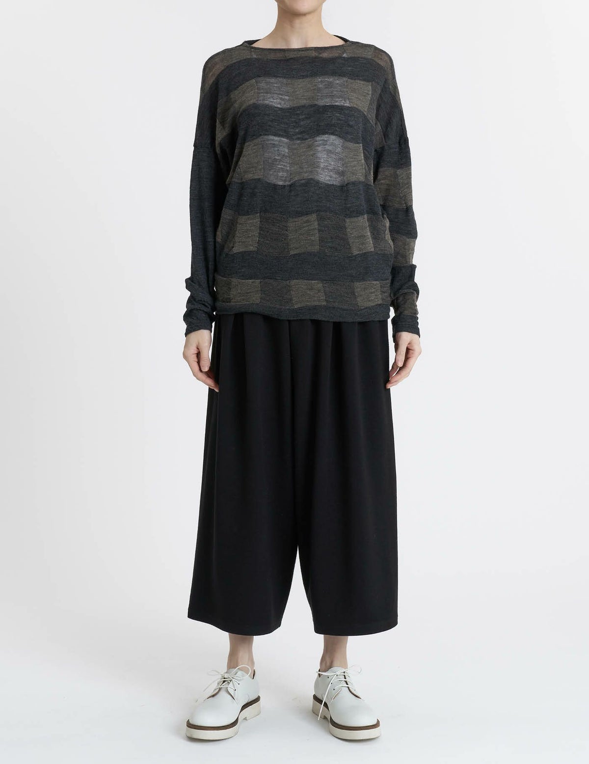 90 ブラック/36(M)size：モデル169㎝