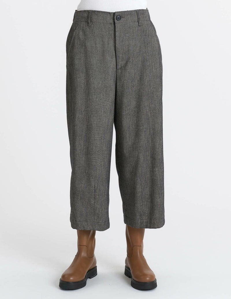 64 グレーベージュ/36(M)size：モデル169㎝