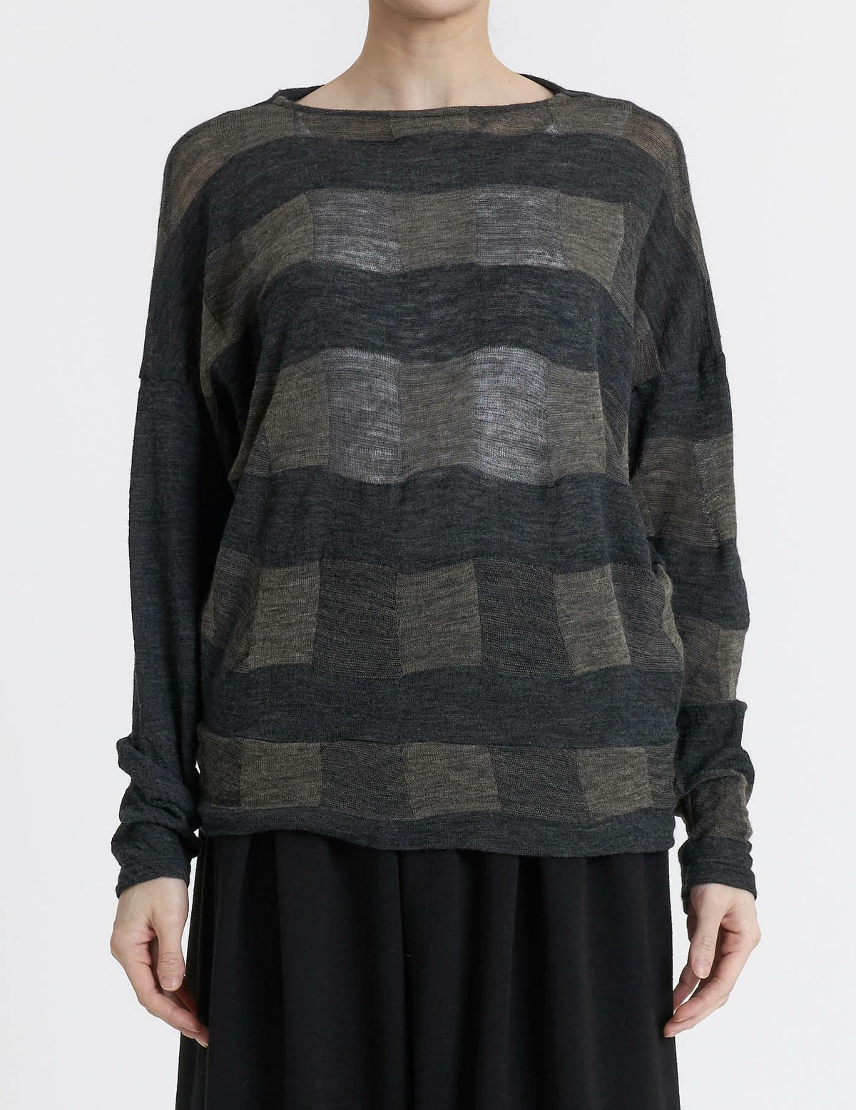 64 チャコール×ベージュ/36(M)size：モデル169㎝