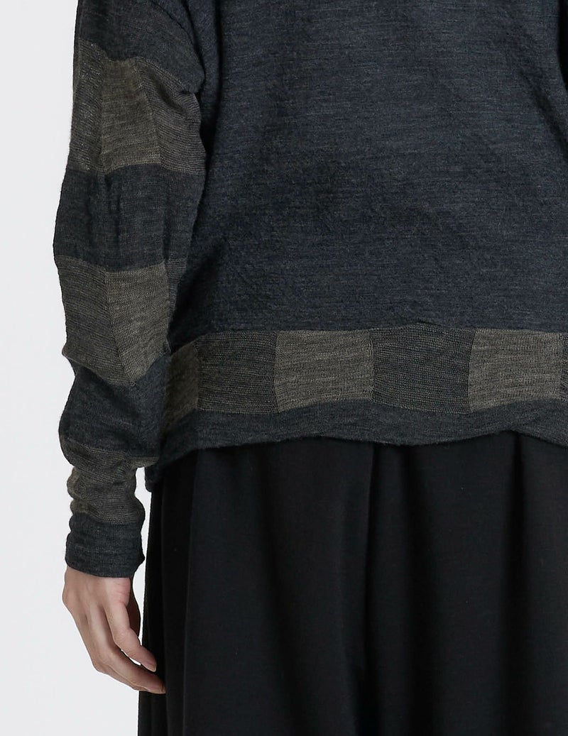 64 チャコール×ベージュ