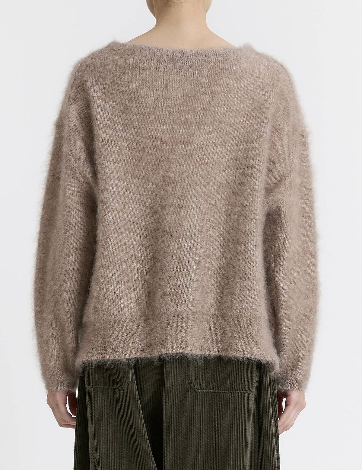 15 ピンクベージュ