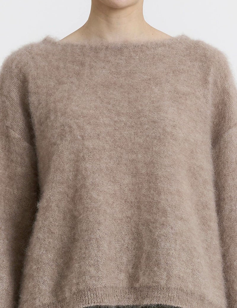 15 ピンクベージュ