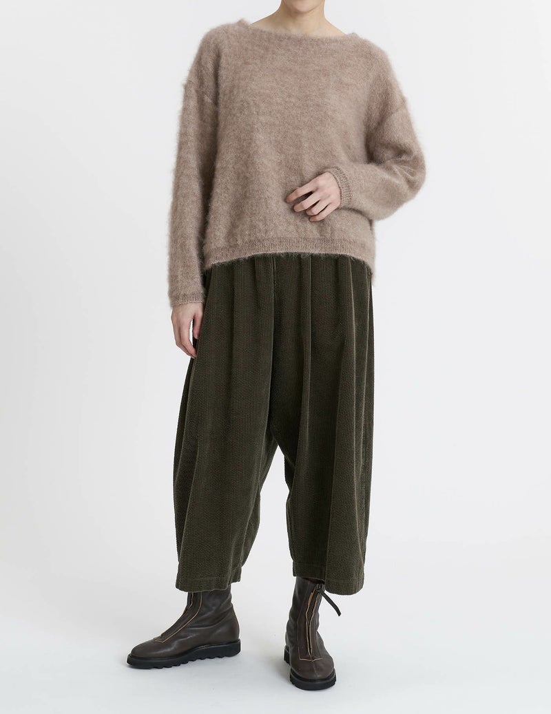 15 ピンクベージュ