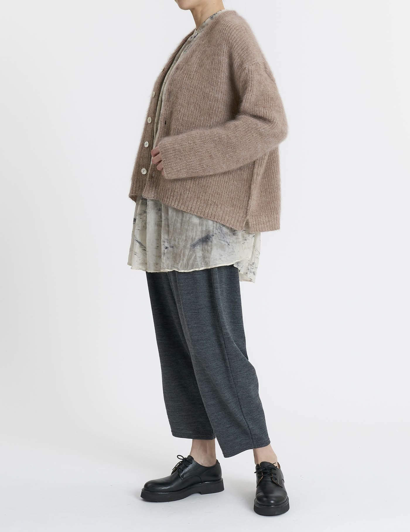マロン  パドカレ ループヤーン ロングカーディガン La・comfy（ラコンフィー）の「La・comfy / モールヤーンロング