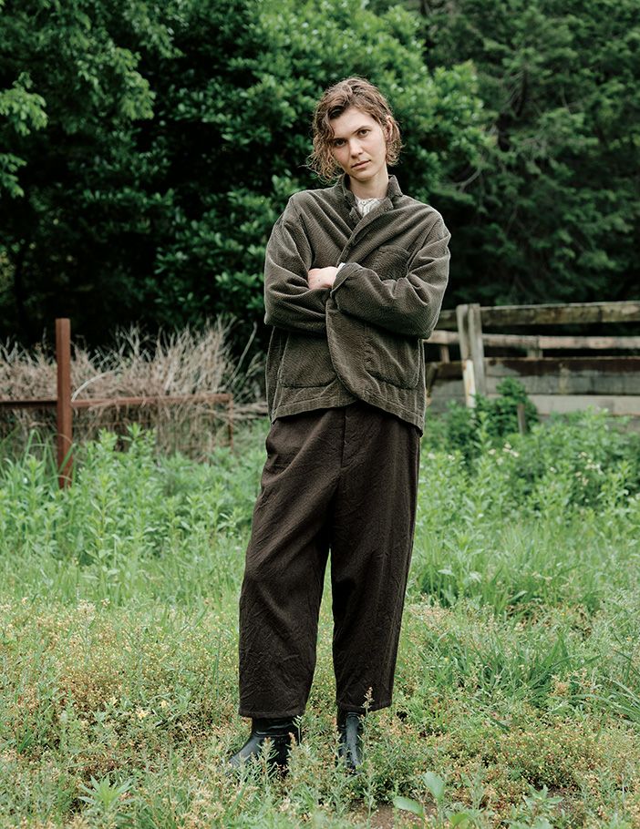 44 カーキ/36size：モデル177㎝