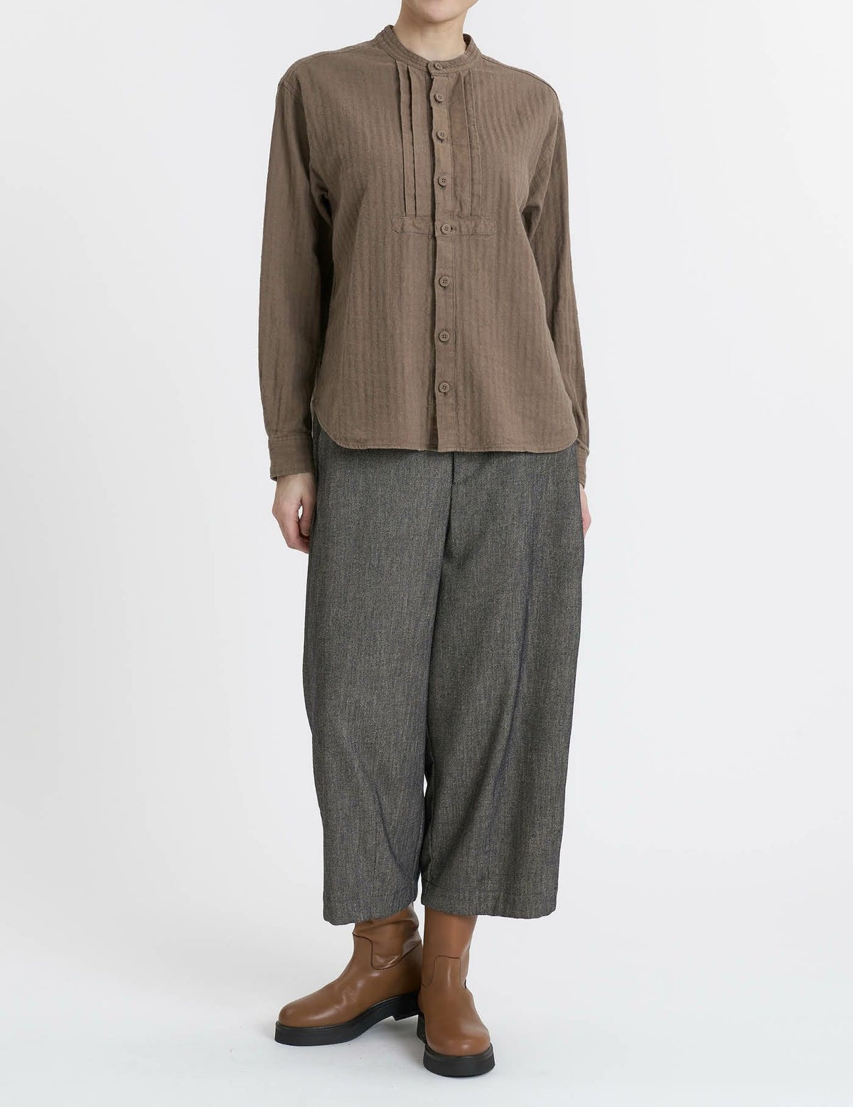 67 グレージュ/36(M)：モデル 169cm