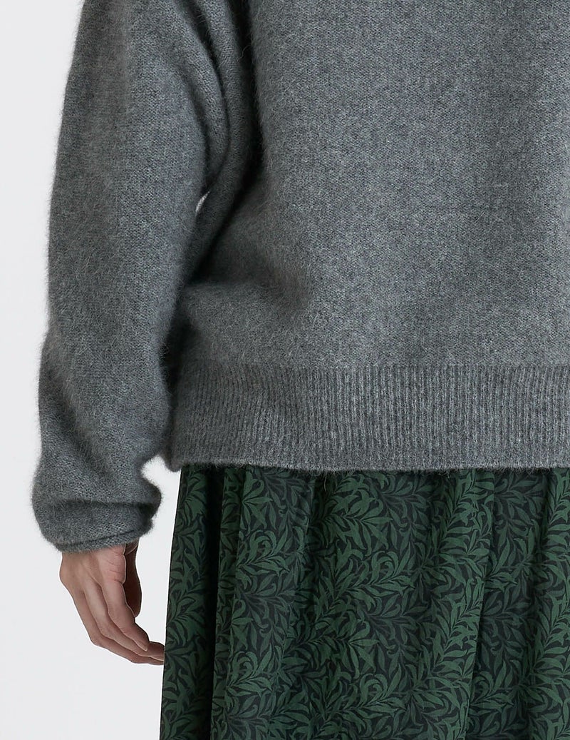 52 トップグレー