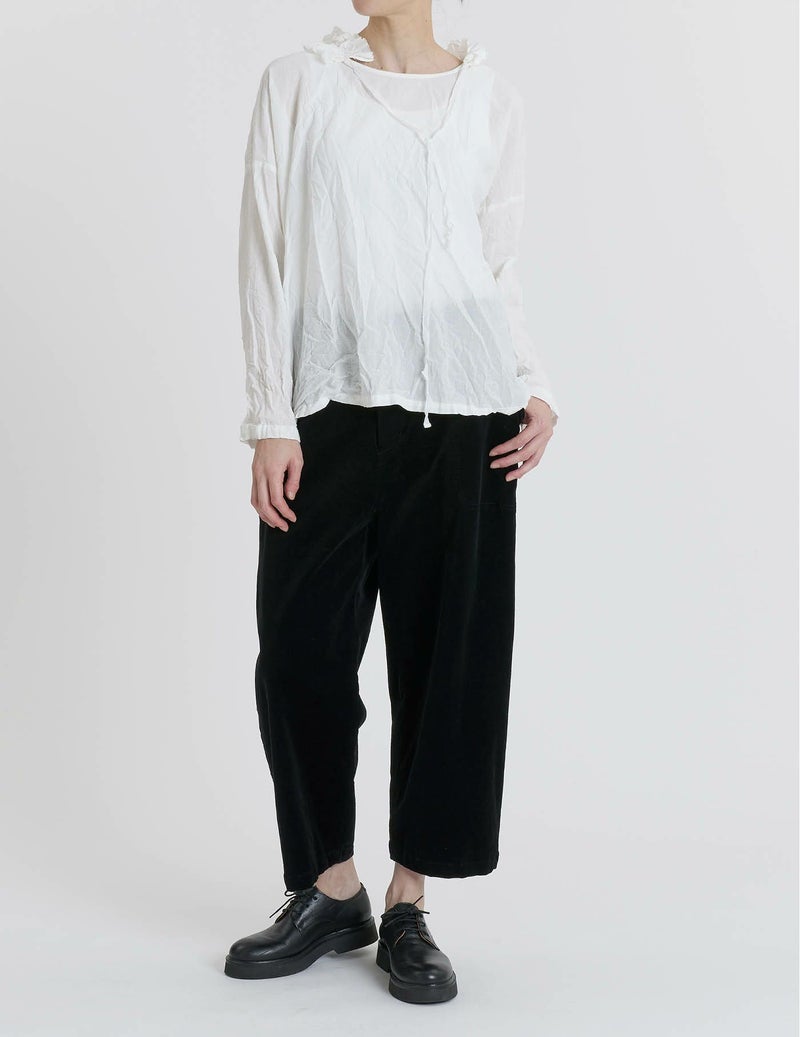 01 ホワイト/36(M)size：モデル169㎝