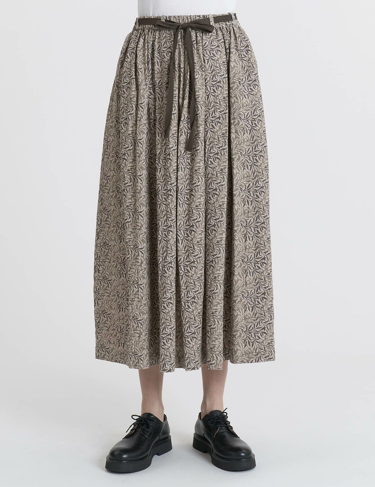 67 グレージュ/36(M)size：モデル169㎝