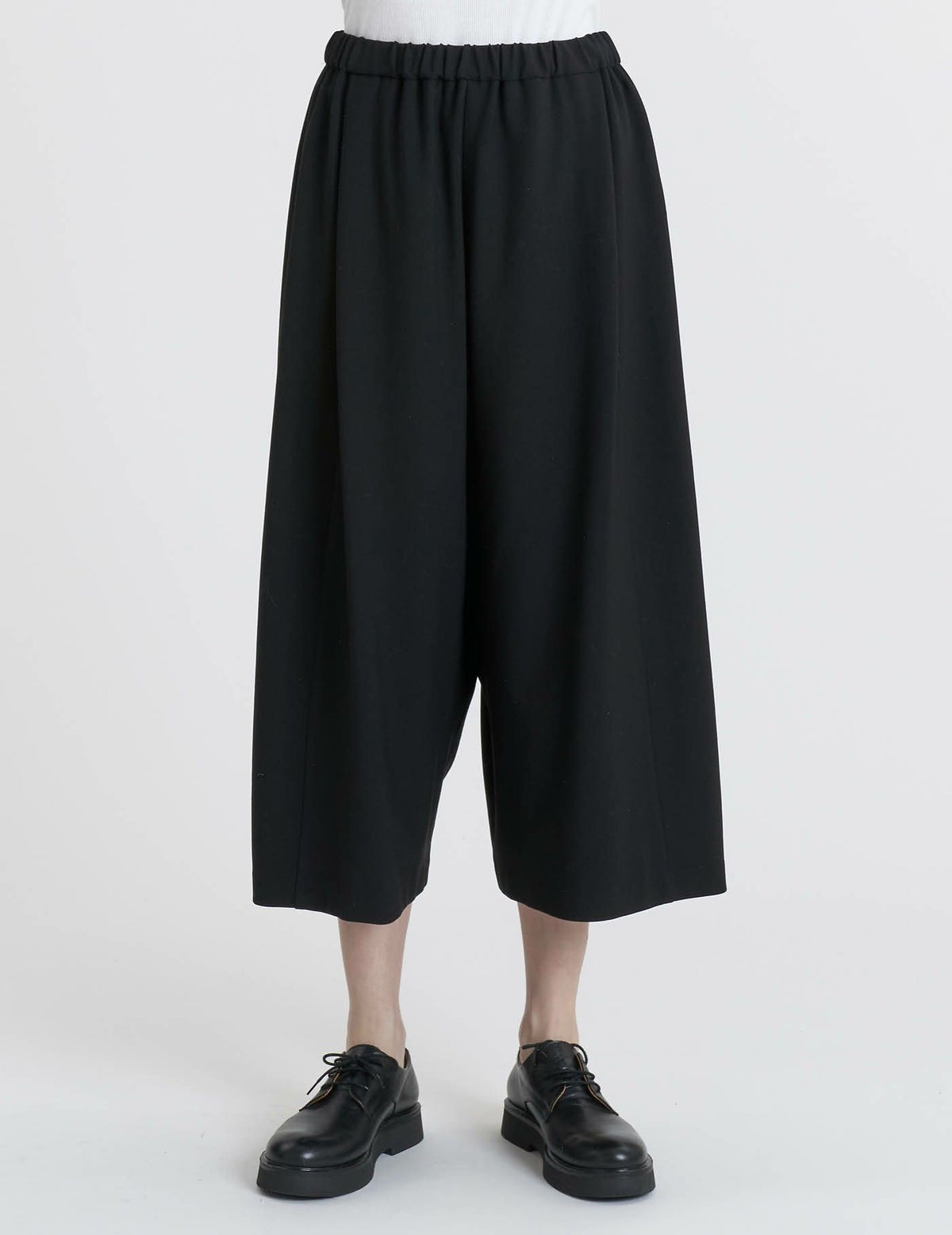 90 ブラック/36(M)size：モデル169㎝