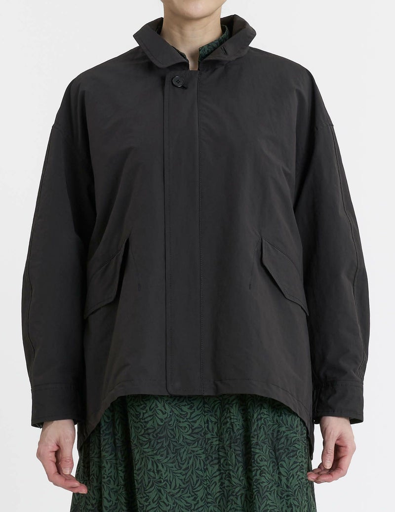 90 ブラック/36size：モデル169㎝