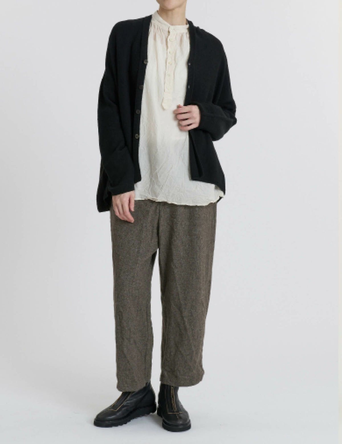 90 ブラック/36size：モデル169㎝