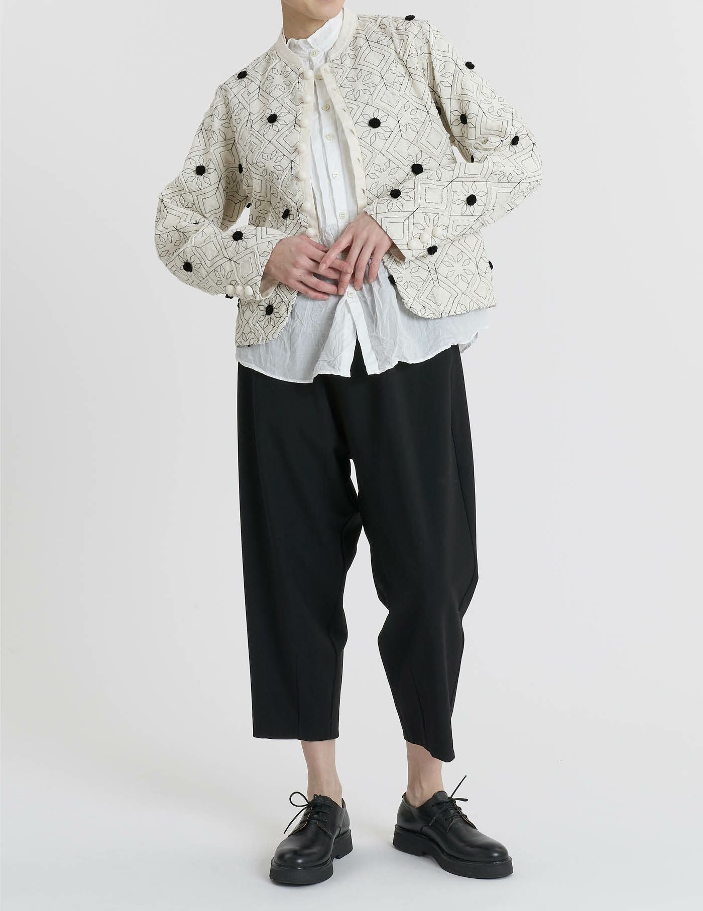 期間限定！10%OFF】ハンドカットエンブロイダリー ジャケット