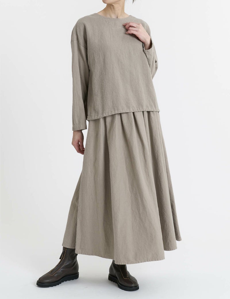 64 ベージュ/36size：モデル169㎝