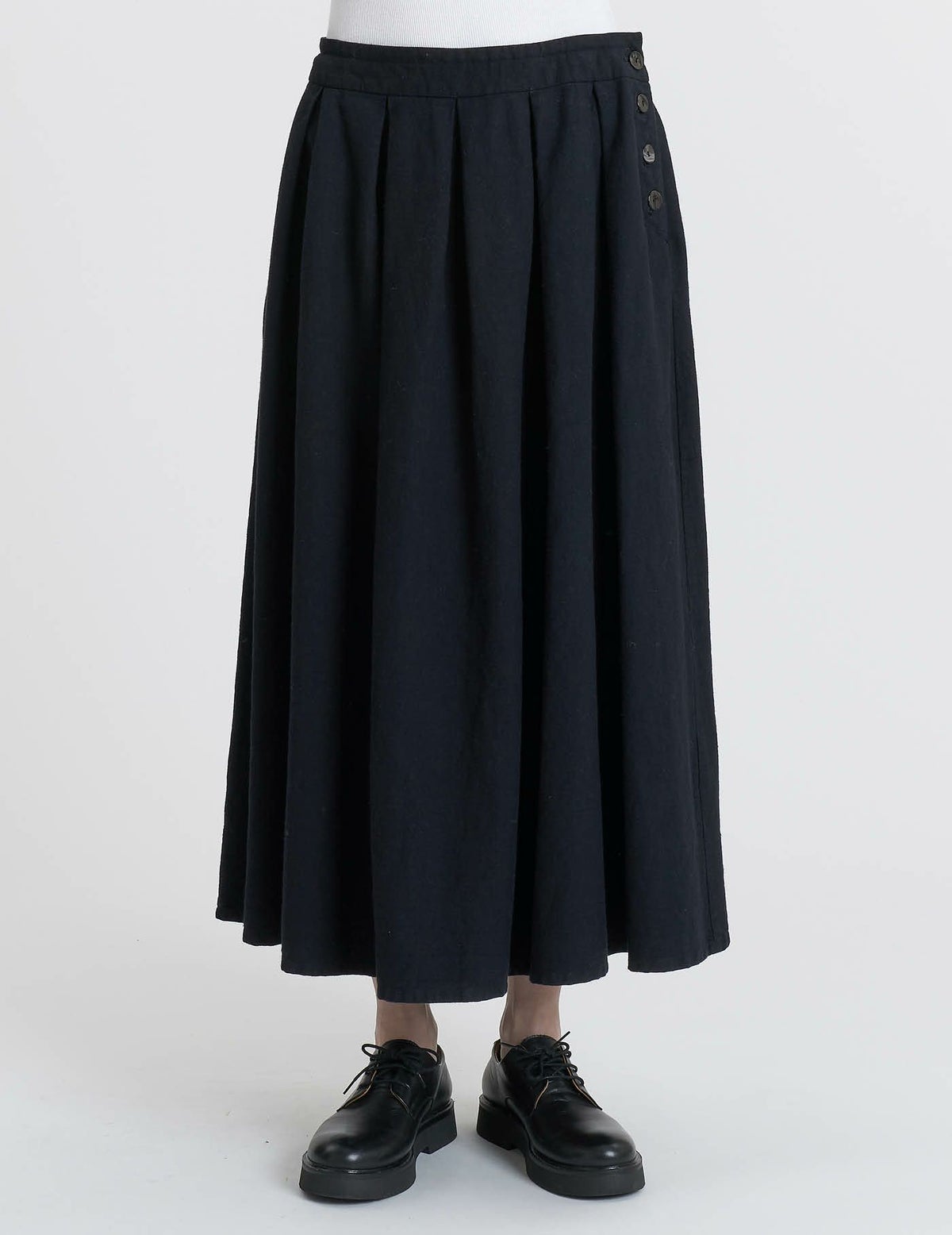 20 ダークネイビー/36size：モデル169㎝