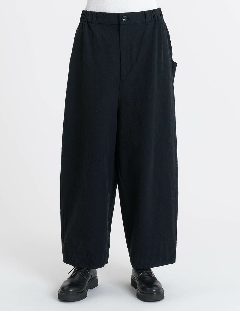 90 ブラック/36size：モデル169㎝