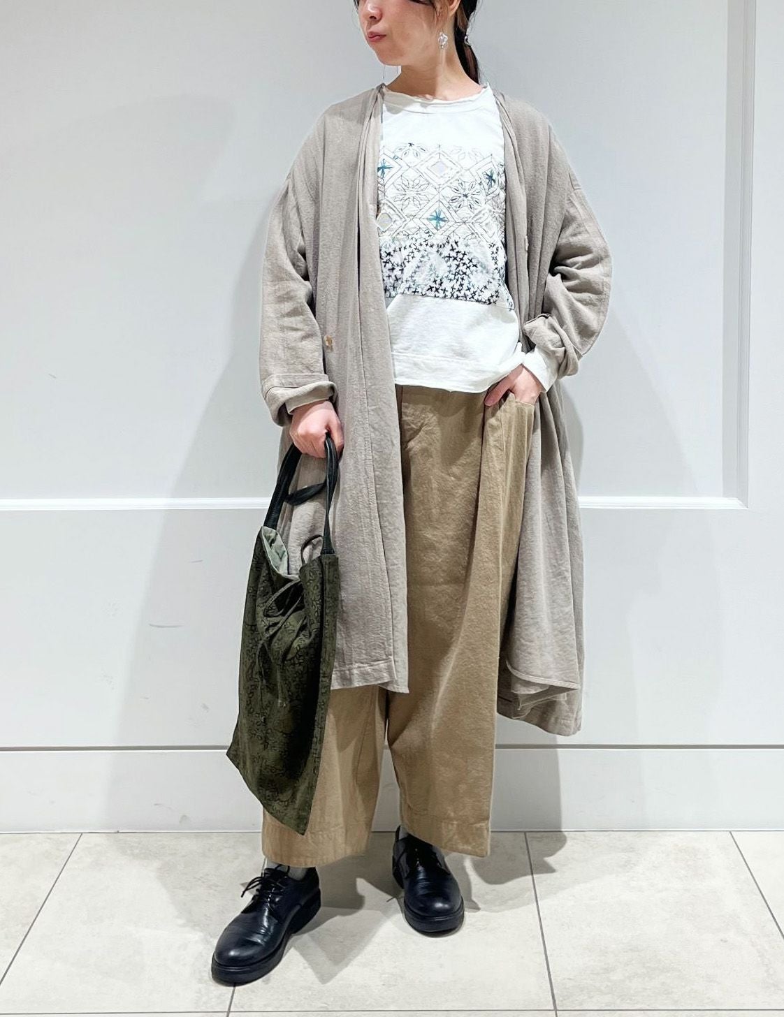 64 ベージュ/36size：スタッフ158㎝