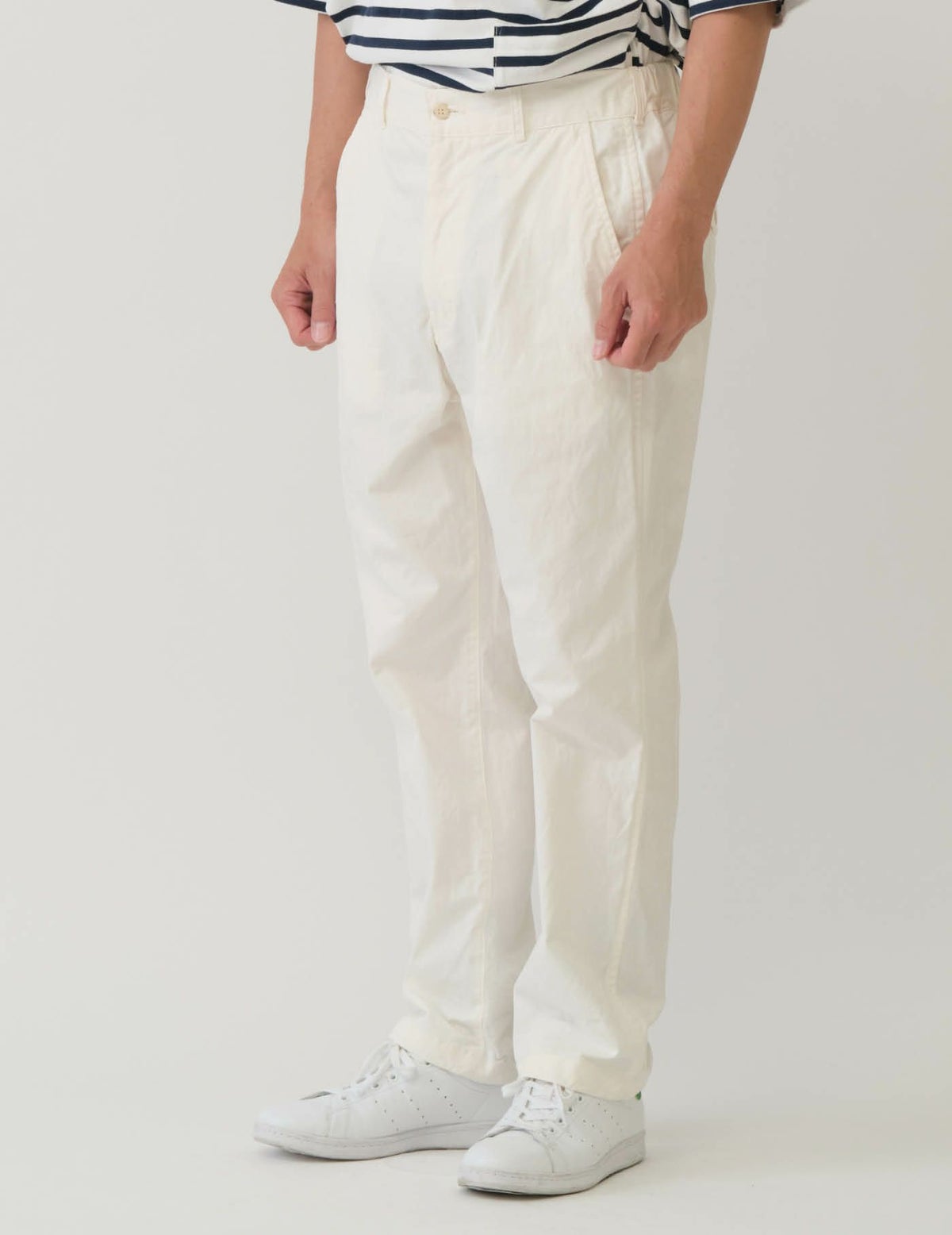 02 オフホワイト(参考色）