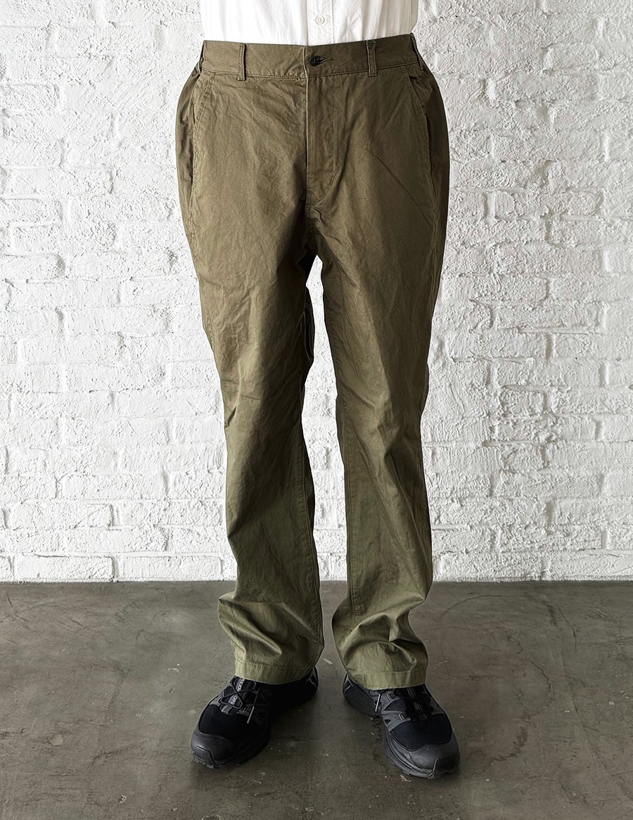 42 オリーブ　Lsize：スタッフ178㎝