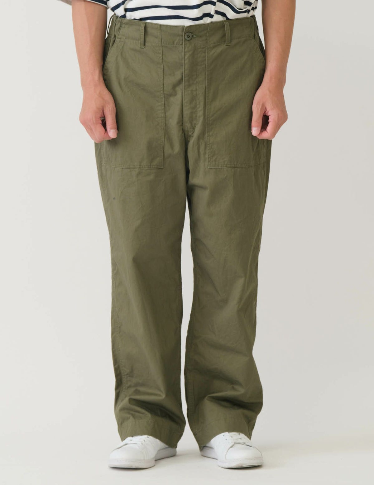 42 オリーブ　Msize：モデル180㎝