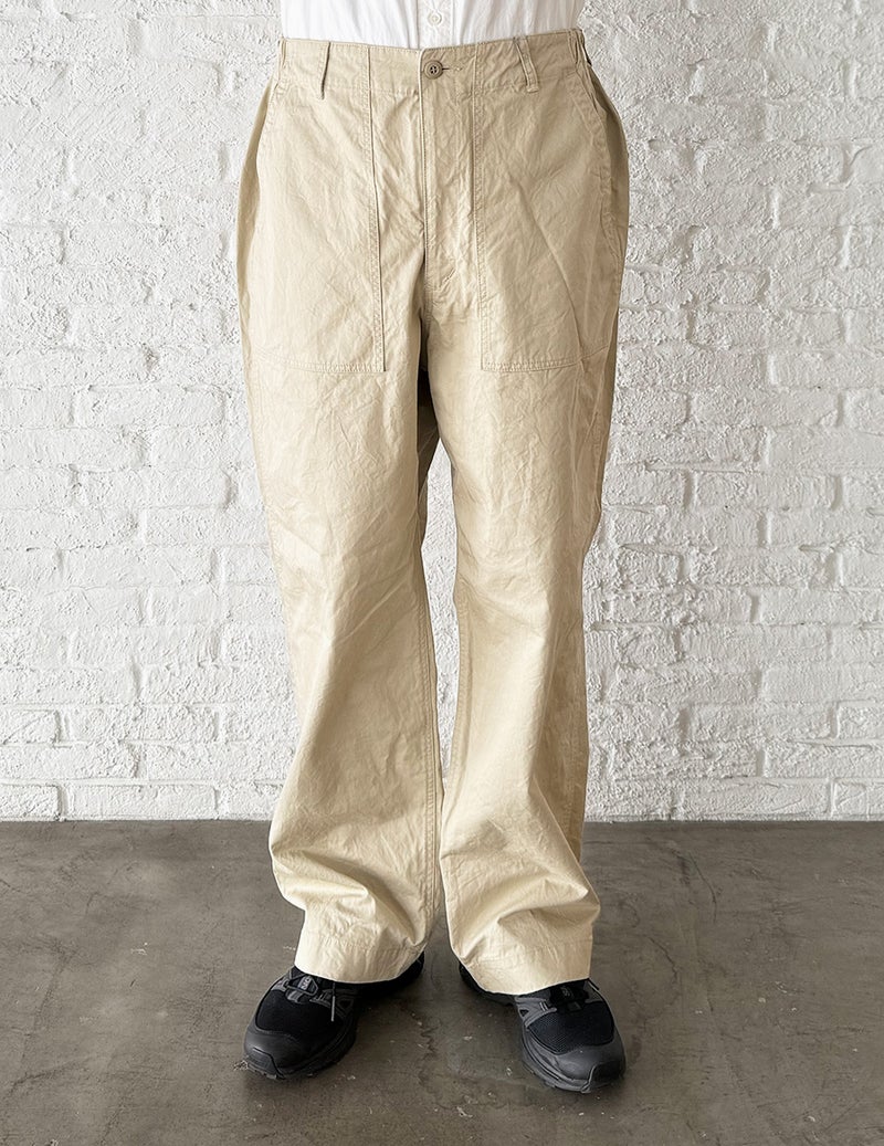 64 ベージュ　Lsize：スタッフ178㎝