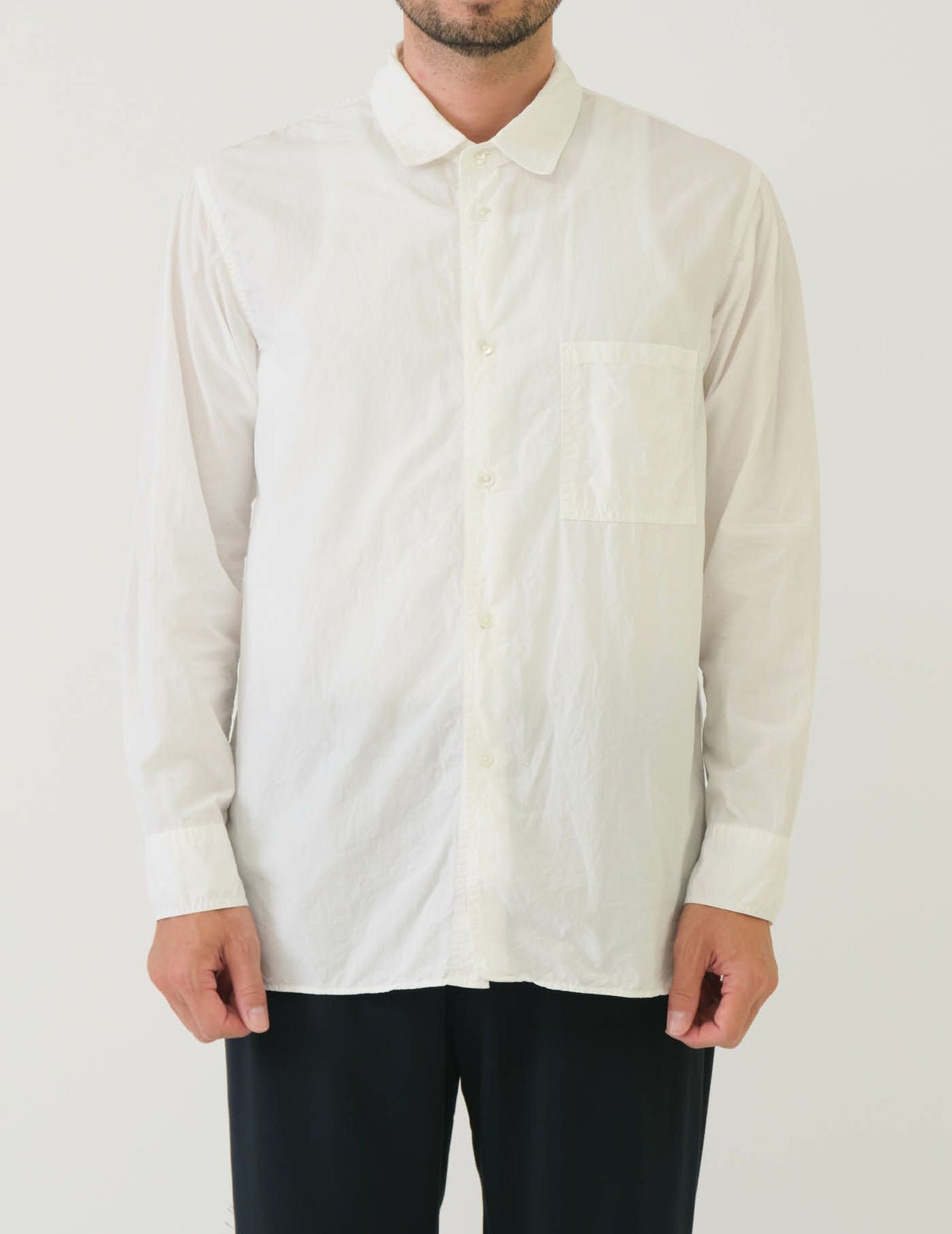 02 オフホワイト