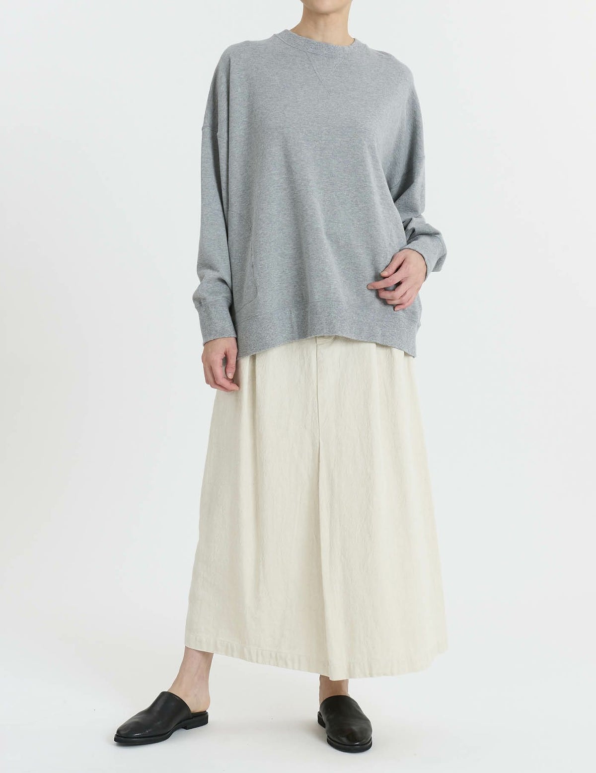 04 アイボリー/36size：モデル169㎝