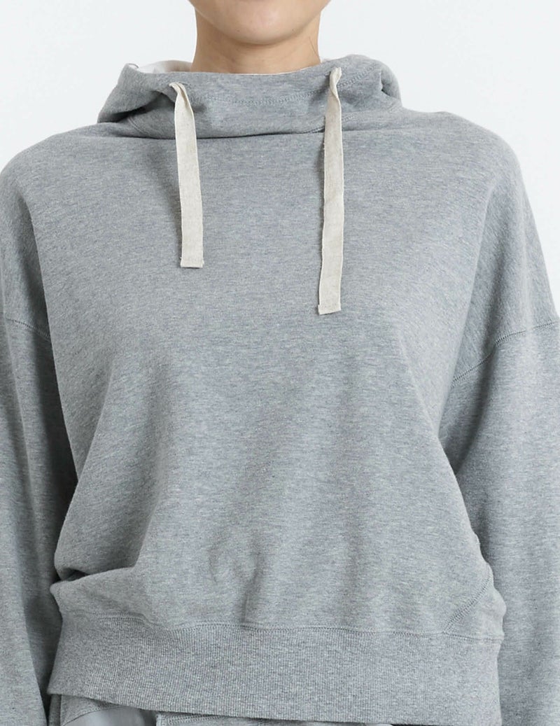 52 トップグレー