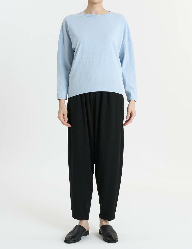 35 ブルー/36(M)size：モデル 169cm