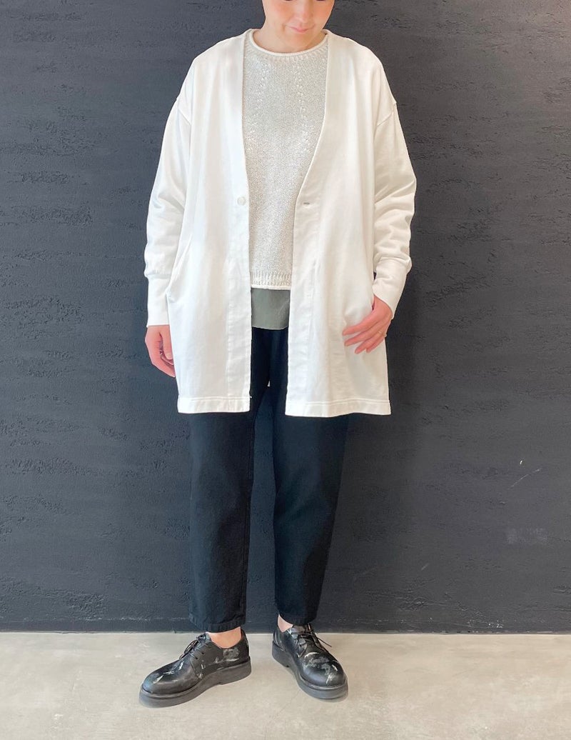01 ホワイト/36size：スタッフ162㎝