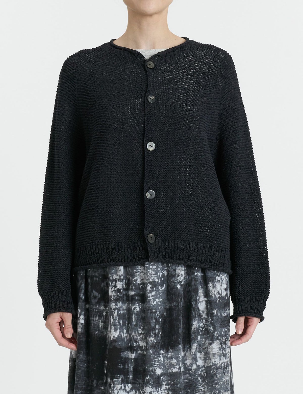 90 ブラック/36(M)size：モデル 169cm