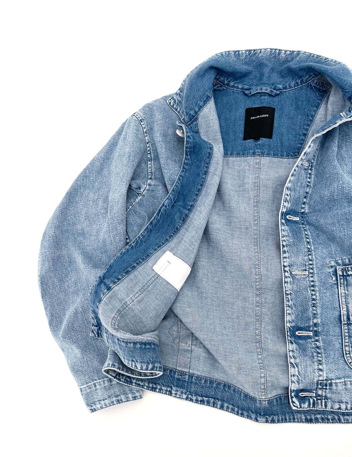 35 アイズブルー