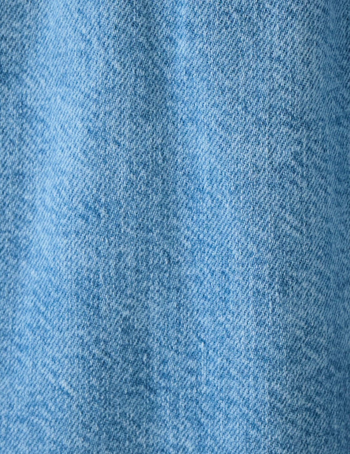 35 アイズブルー