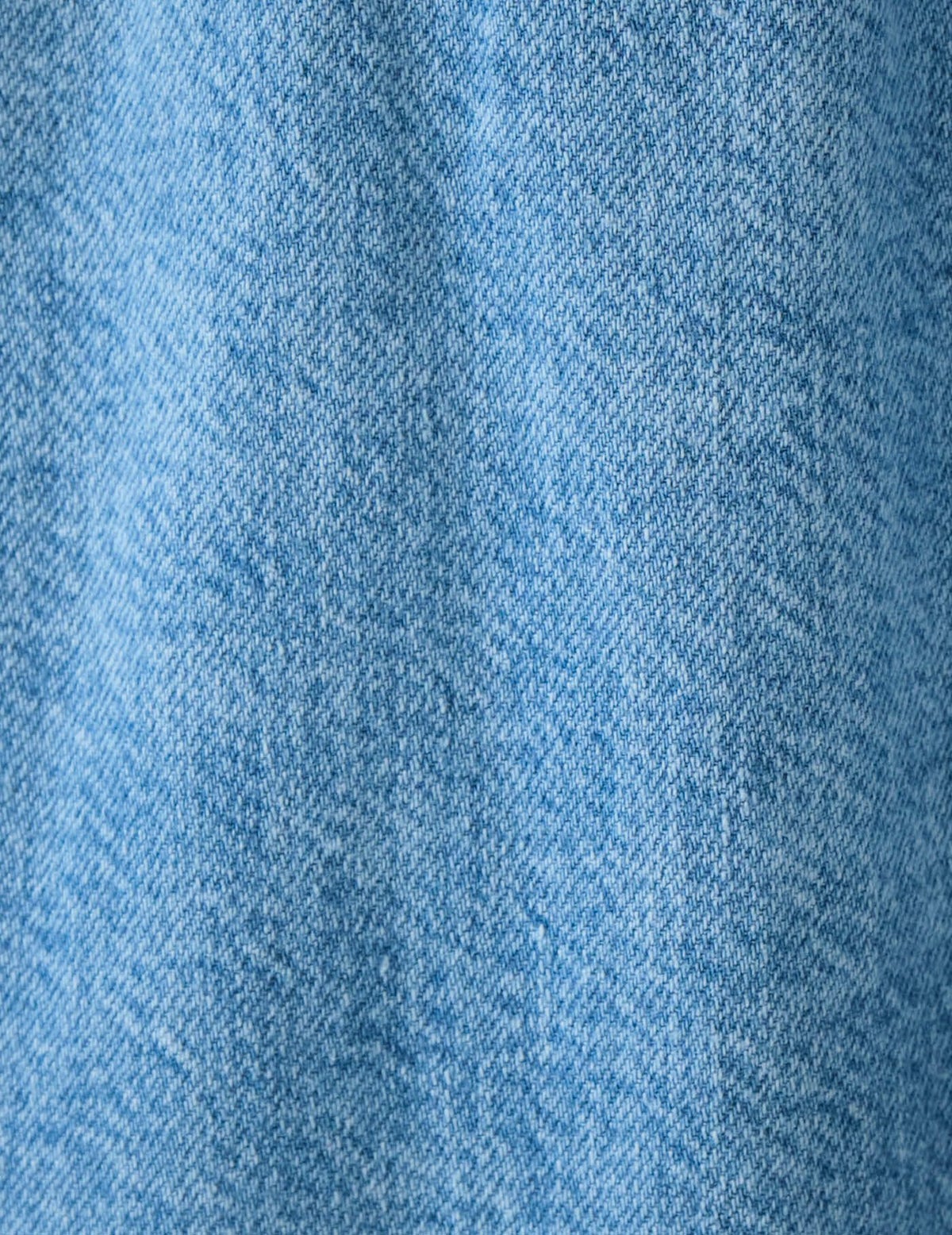 35 アイズブルー