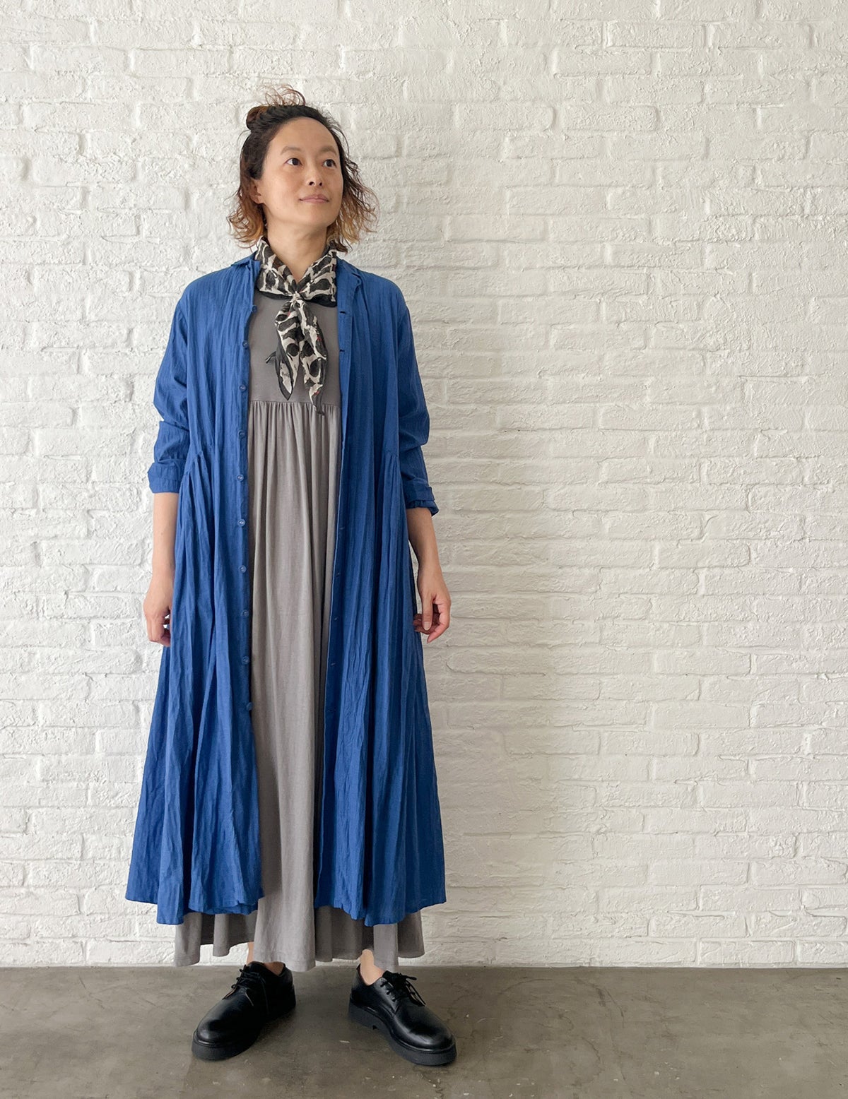 04 アイボリー