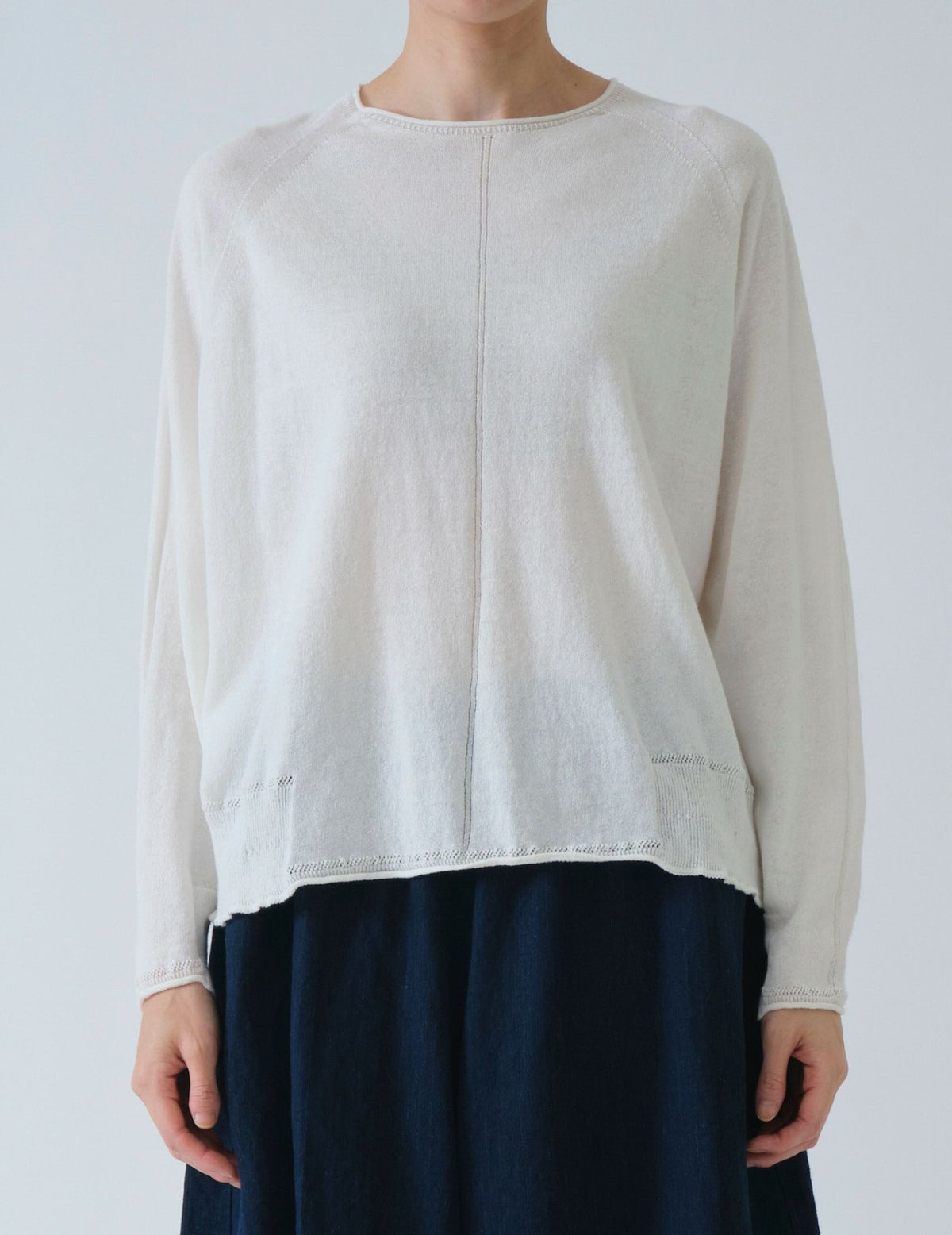 01 ホワイト/36(M)size：モデル169㎝