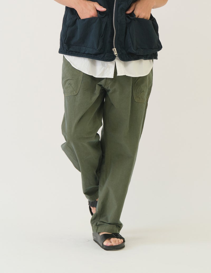 42 オリーブ　Msize：モデル180㎝